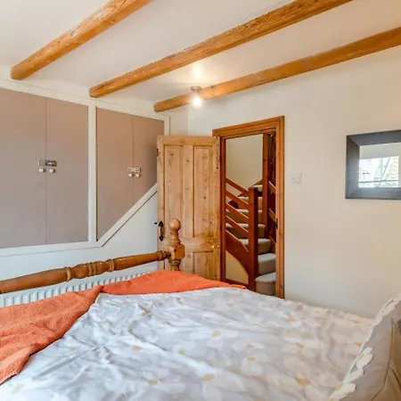4 Bed In Oc-p44765 * Staithes